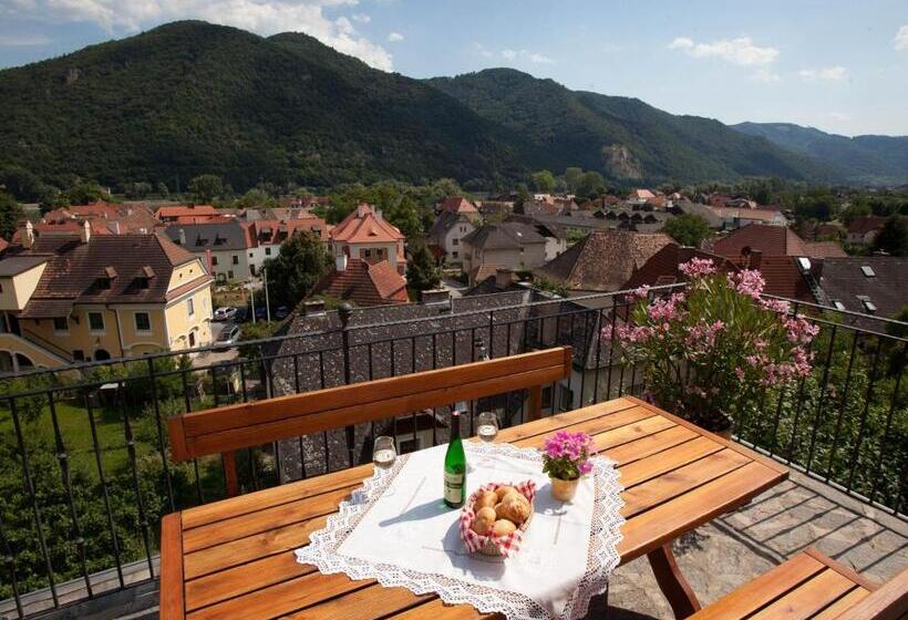 펜션 Gästehaus Turm Wachau