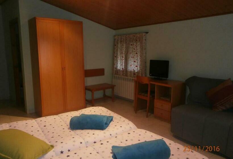 پانسیون Hostal El Forn