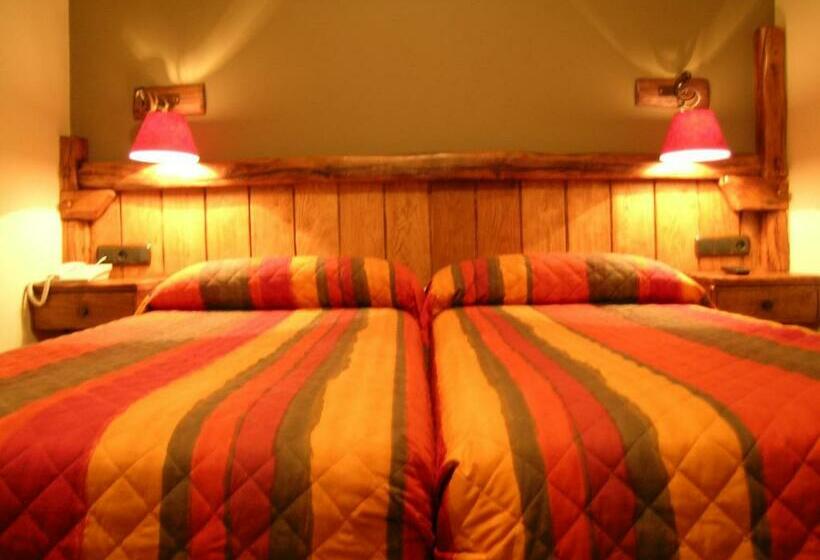 پانسیون Hostal Xaloa Orio