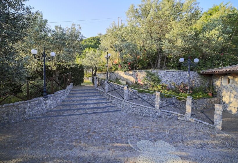 بنسيون Villa Al Rifugio