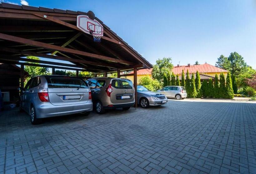 پانسیون Villa Walir   Spa Hotel Garni Superior