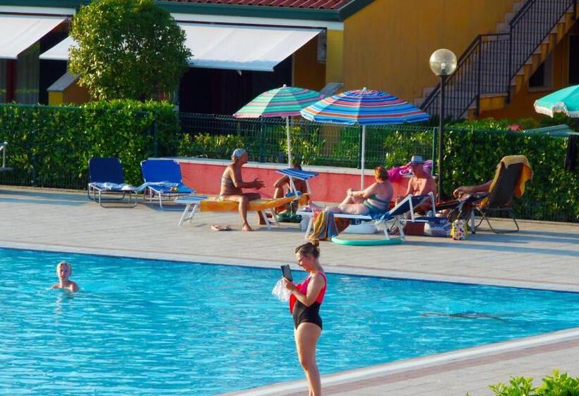Apartments Villaggio Dei Fiori Extra Luxury 4 Stars Great Family Resort Petz Friendly With Hyp