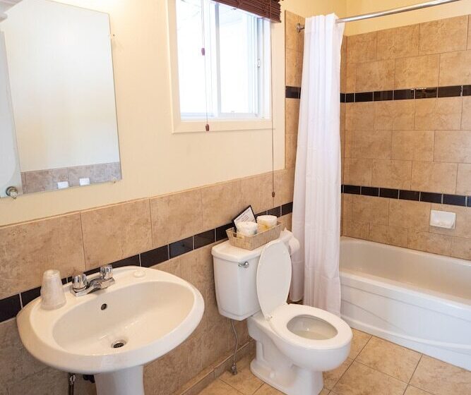 הוסטל Bonnie View Inn