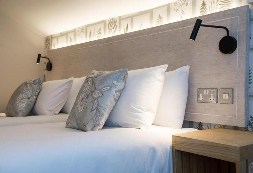 호스텔 The Cow & Calf By Innkeeper S Collection