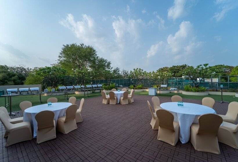 هتل Courtyard By Marriott Madurai