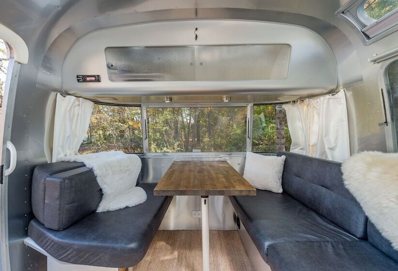 پانسیون Asheville River Cabins