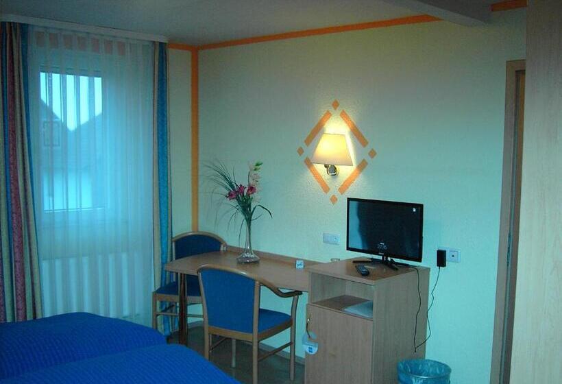 ペンション Hessisches Haus