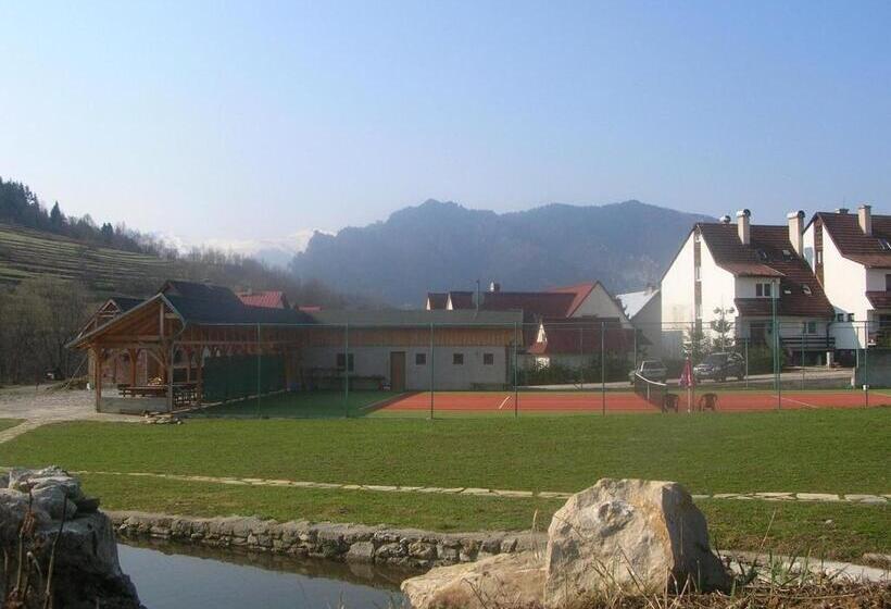 پانسیون Penzion Goral