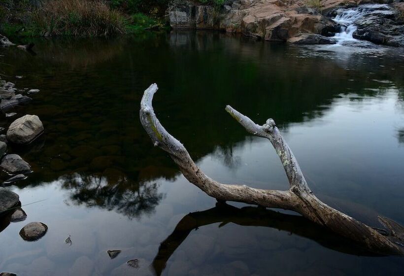 ペンション Rocky Drift Private Nature Reserve