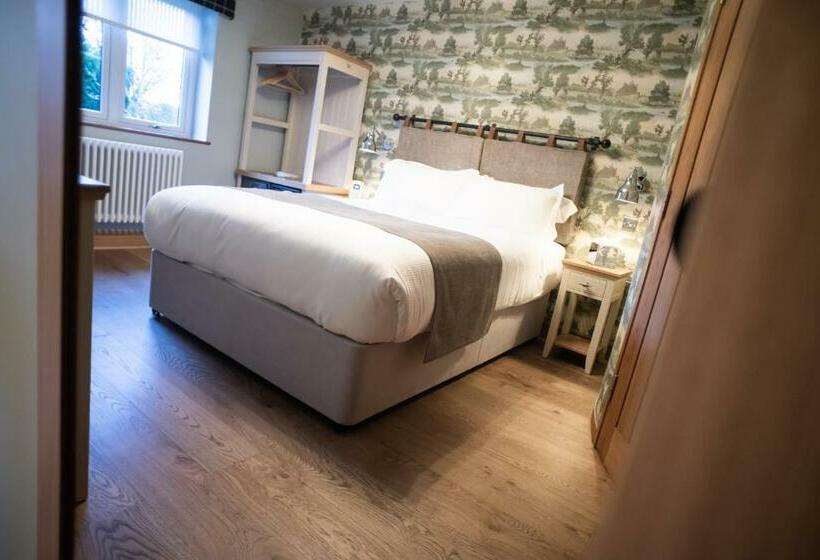هاستل Cromwell Arms Country Pub With Rooms
