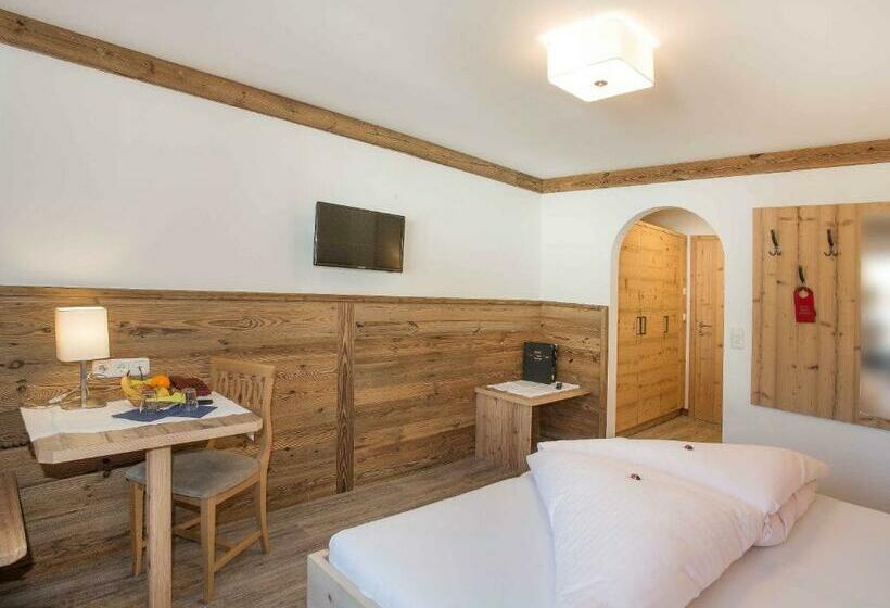 旅馆 Gasthof Zum Wilden Kaiser