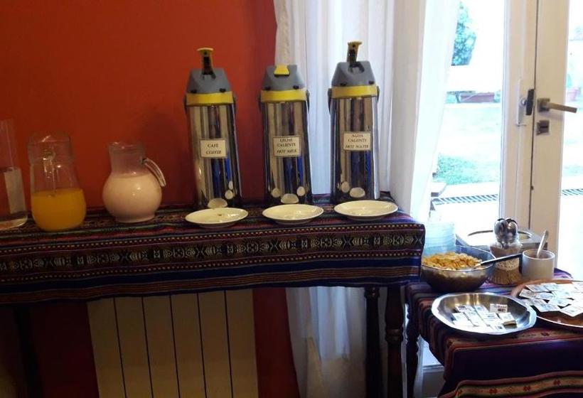 تختخواب و صبحانه Hostal Pueblo Andino