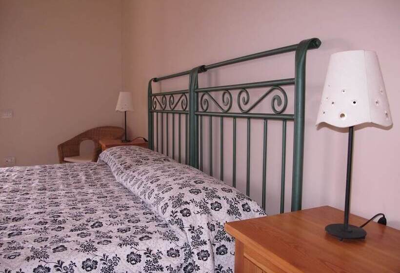 فندق Agriturismo Antica Chiesa San Fantino