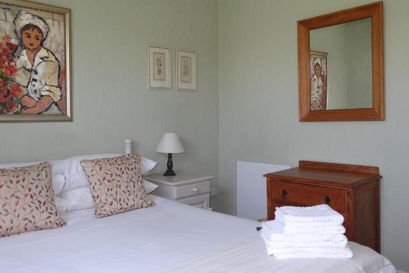 پانسیون Braeview Guest House