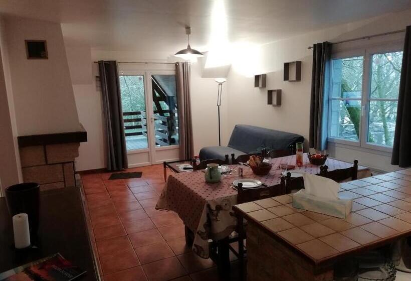 פנסיון Chambres D'hôtes Edoniaa