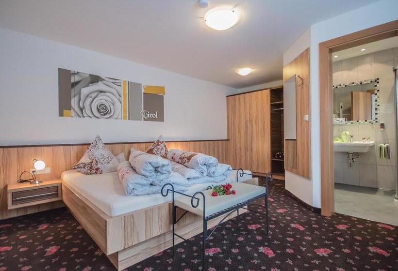 پانسیون Felsenstüberl