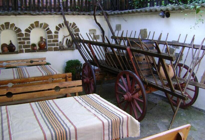 پانسیون Guesthouse Koliovata Kashta