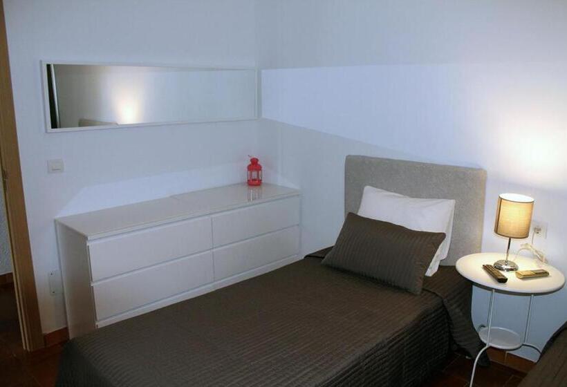 פנסיון Hostal Montilla Sotogrande