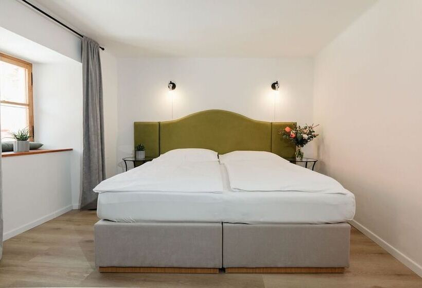 پانسیون Penzion Austis