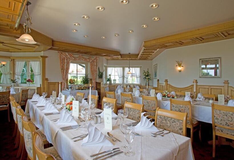 펜션 Restaurant Walserhof