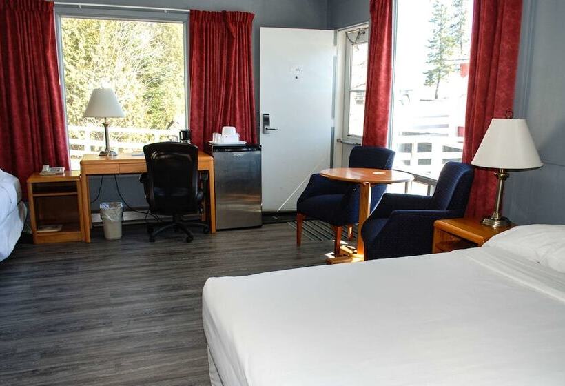 هاستل Rodeway Inn