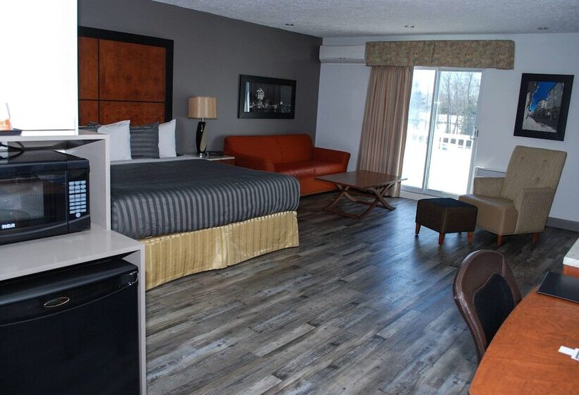 هاستل Rodeway Inn