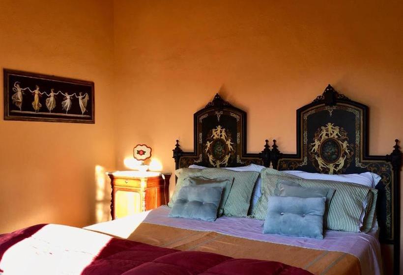 هتل Agriturismo Il Ponticello