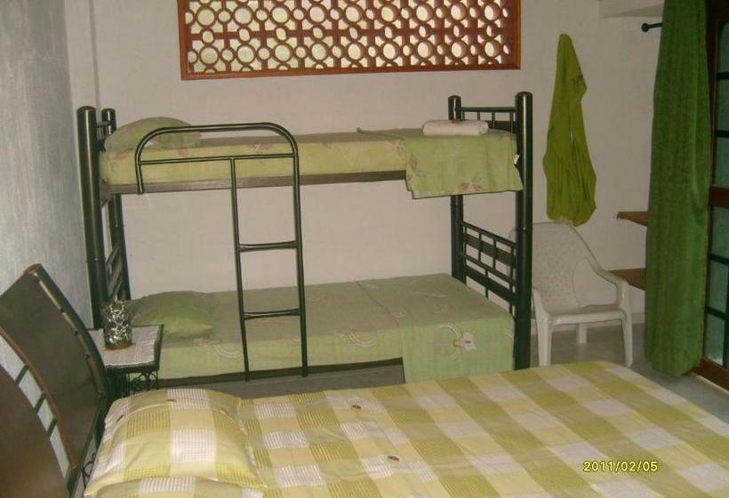 پانسیون Casa Tara