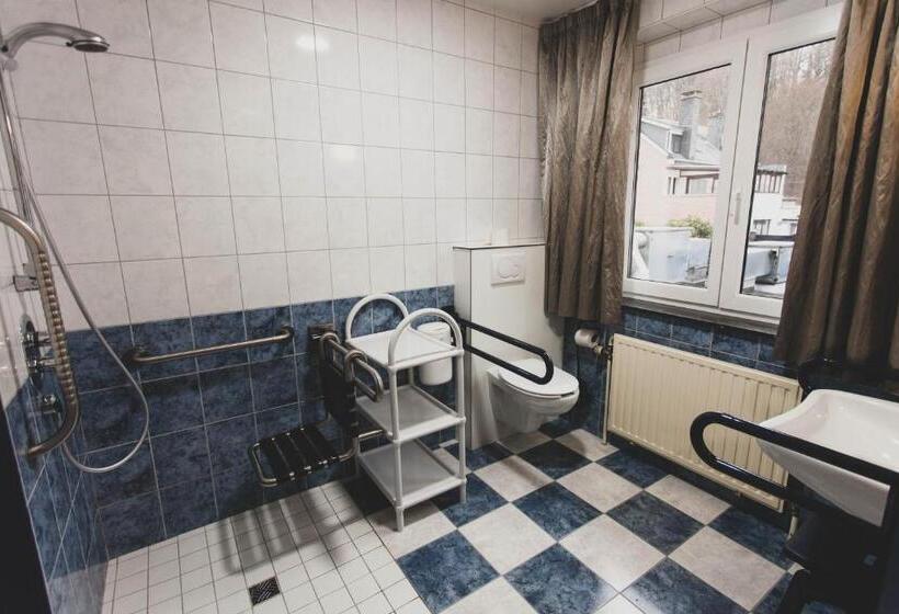 بنسيون Floréal