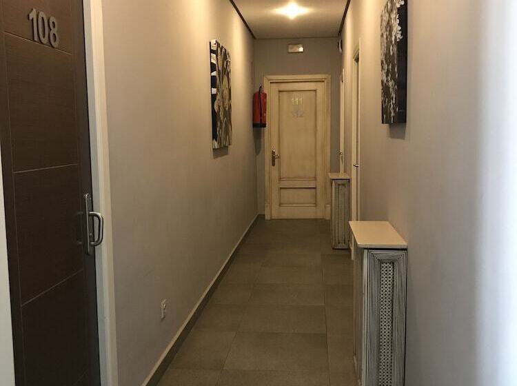 膳宿费 Hostal Cafe Gutgreco