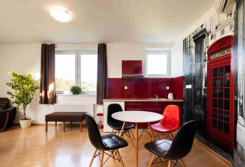 پانسیون Penzion Uno