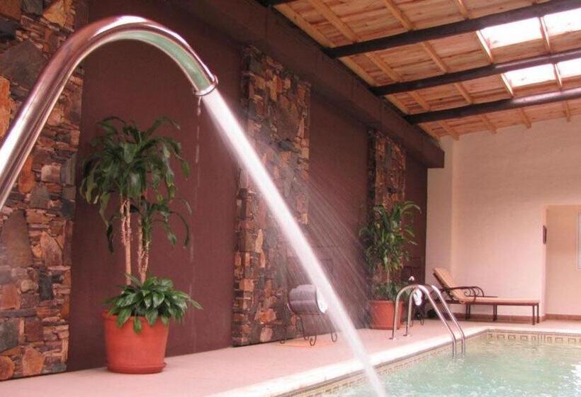 هاستل Hosteria Casagrande