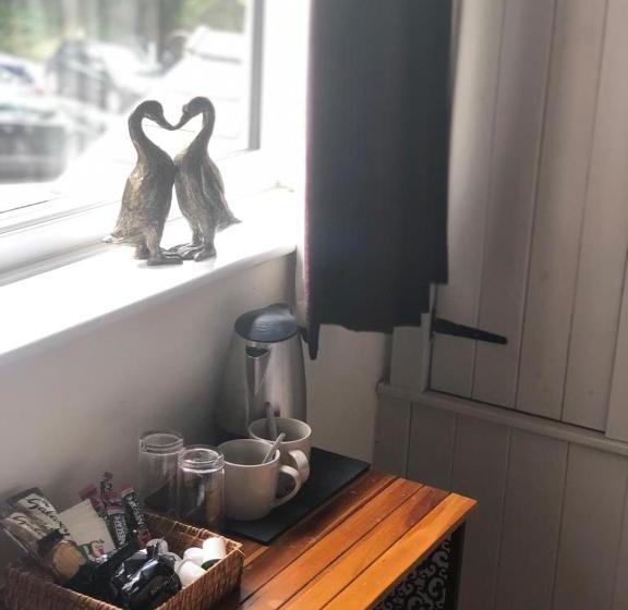 فندق صغير The Strawbury Duck Inn