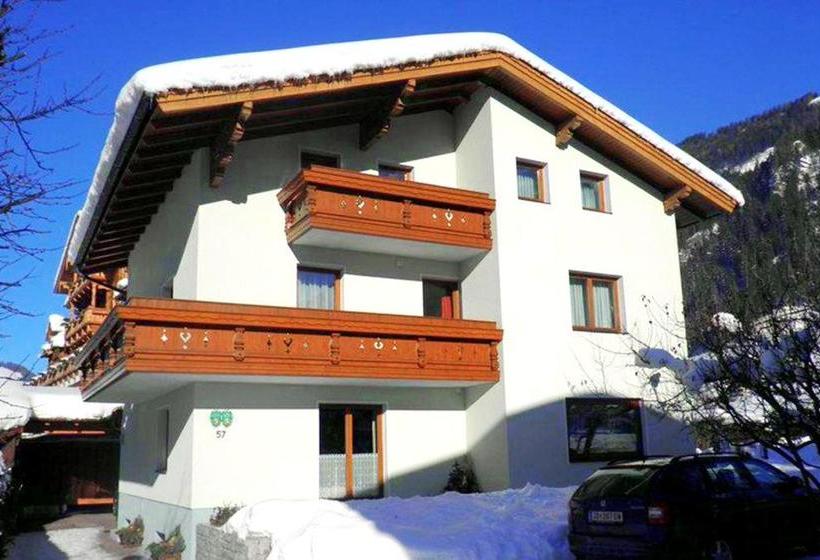 پانسیون Gästehaus Toferer
