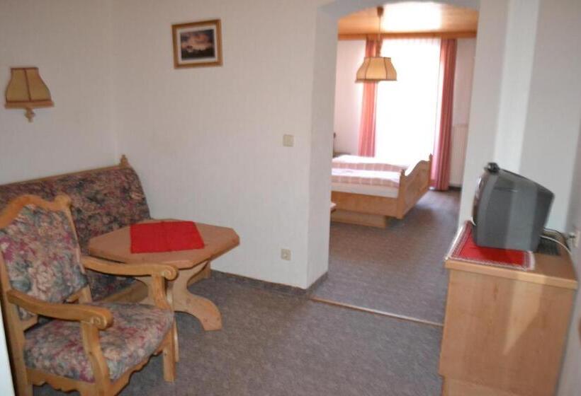 بنسيون Innviertler Berggasthof