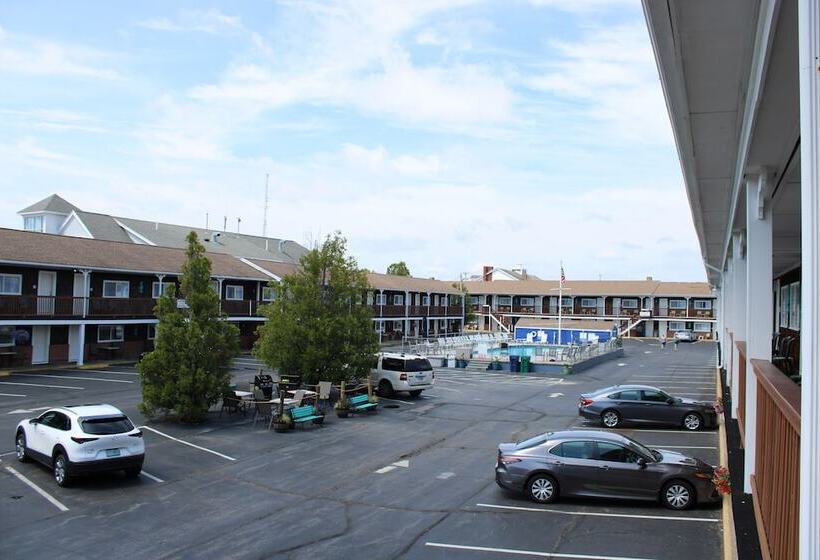 The Janmere Motel