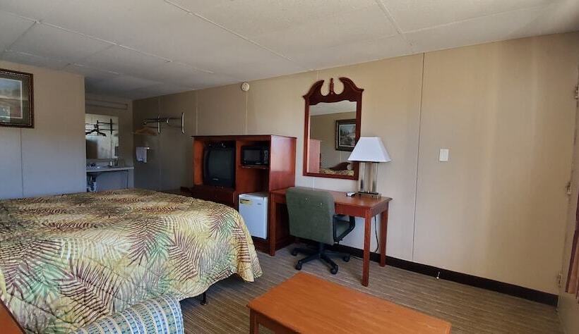 Общежитие Economy Inn