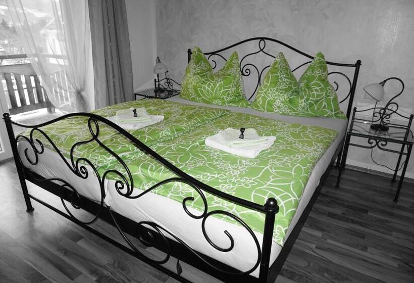 هاستل Gasthaus Zum Fuchs   Familie Andrä