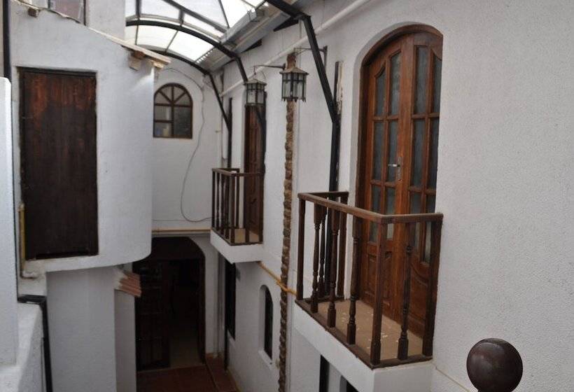 هاستل Hostal La Magia De Uyuni