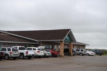 هاستل Moosomin Country Squire Inn