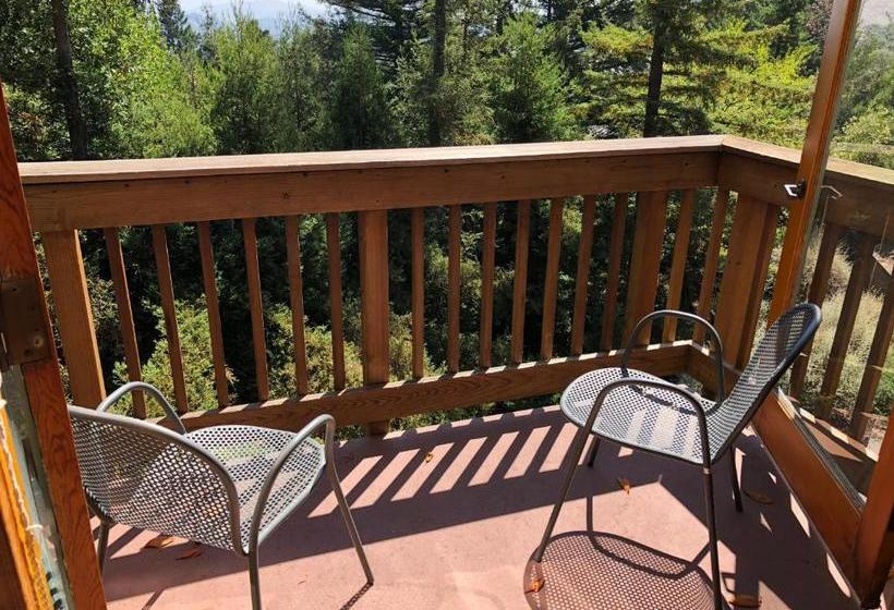 هاستل Mountain Home Inn
