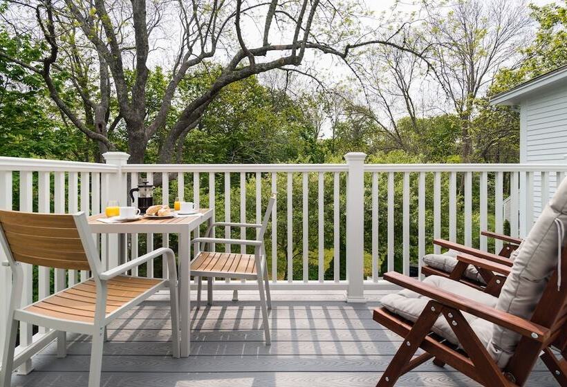 هاستل The Inn At Cape Cod