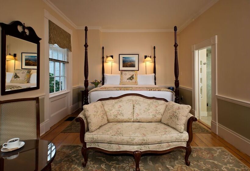 هاستل The Inn At Cape Cod