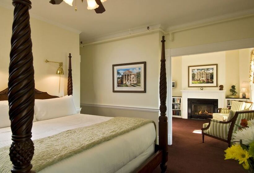 هاستل The Inn At Cape Cod