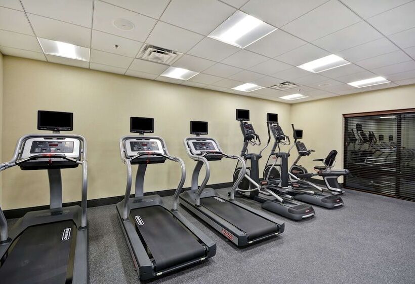 هتل Hampton Inn & Suites Grants Pass