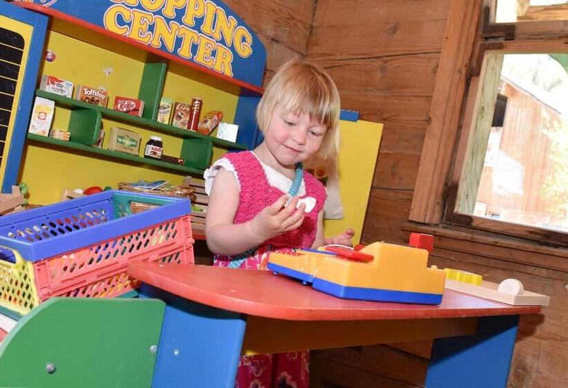 هتل Kinderbauernhof