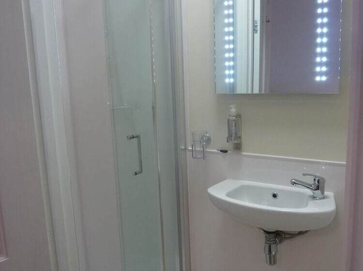 فندق The Kestrel B&b