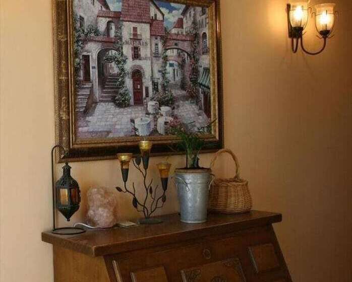 بنسيون Hostal La Fuente