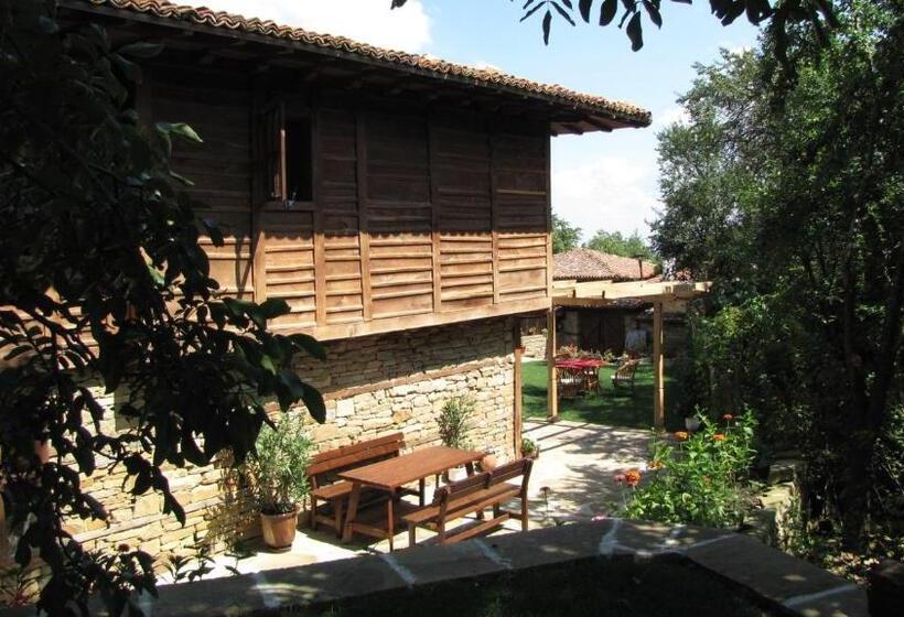 بنسيون Kenara Guest House