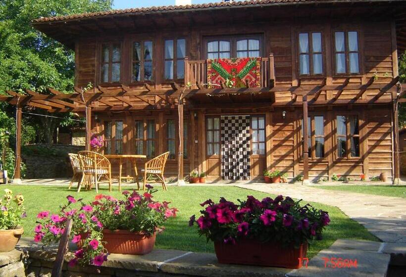 بنسيون Kenara Guest House